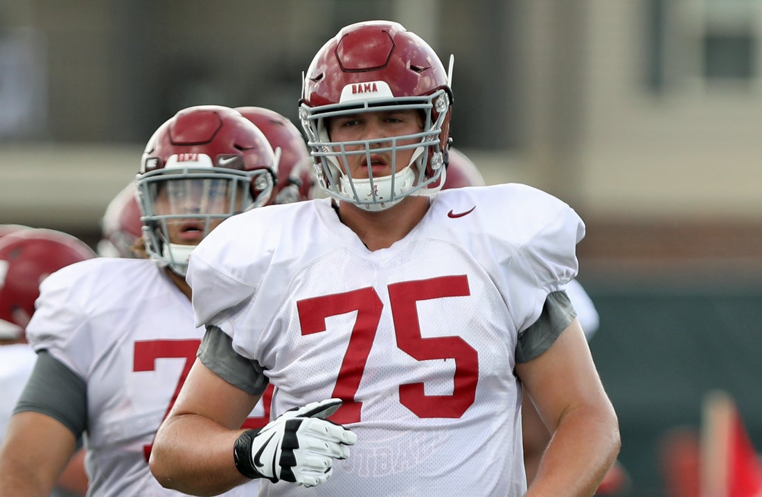Former Alabama OL Tommy Brown set for two official visits this weekend 