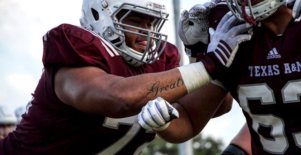 Morris Knolls alumnus Jermaine Eluemunor translating skills to NFL