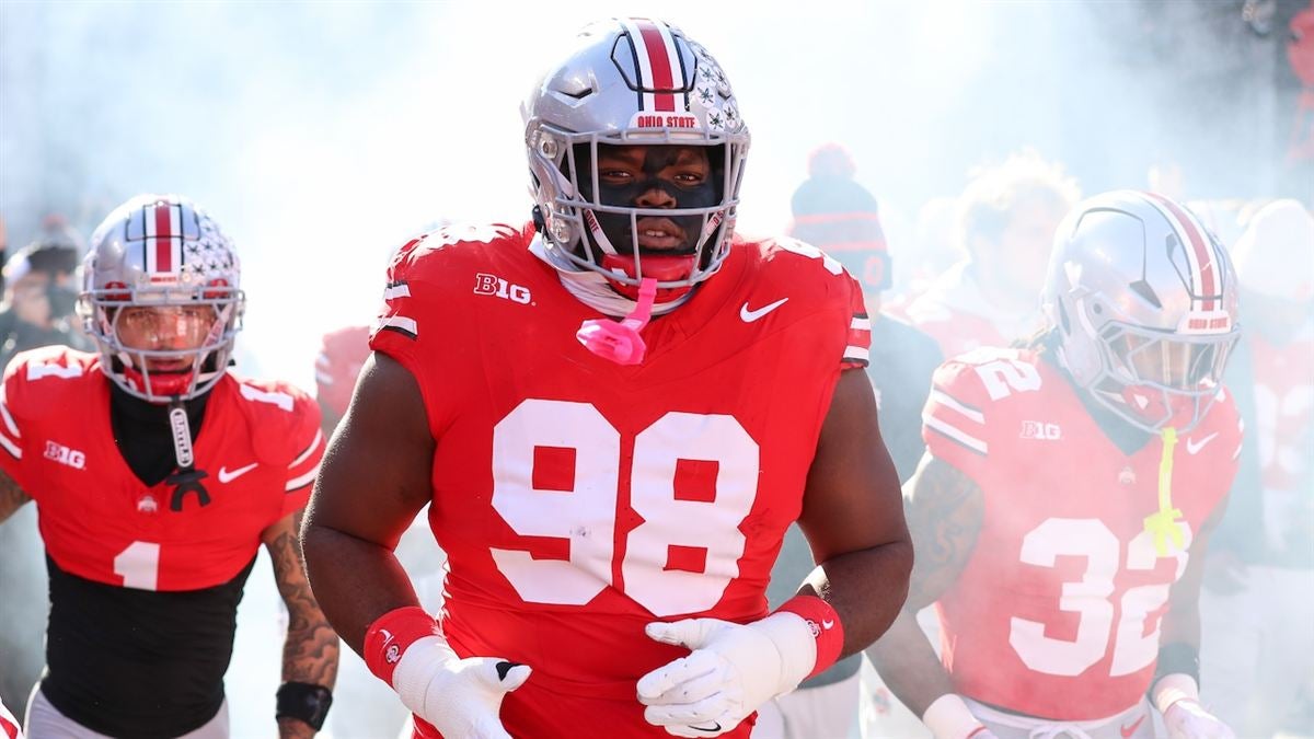 Five Buckeyes projected in top16 of first round in 2026 NFL Draft per PFF