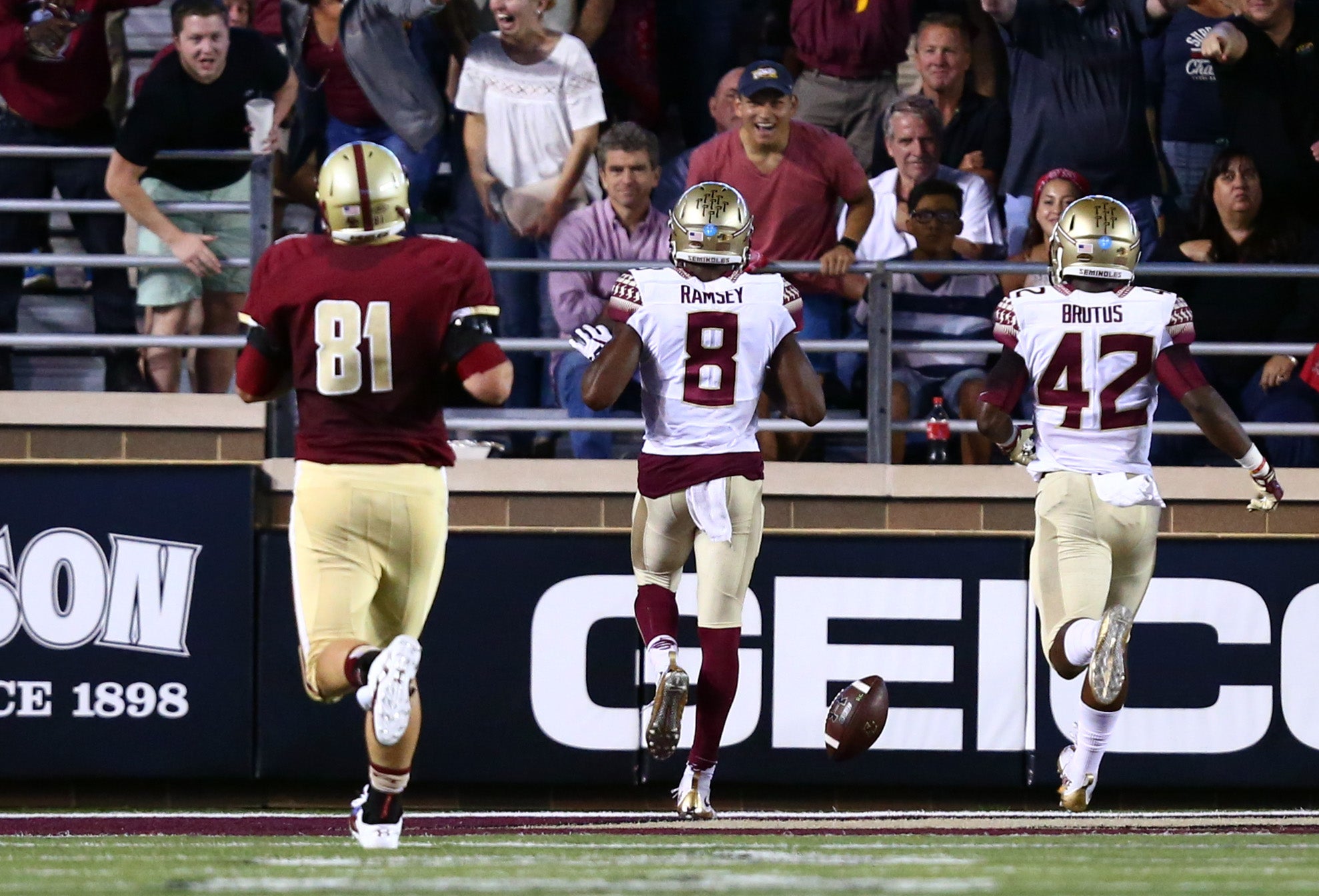 Jalen Ramsey switches to Charlie Ward's No. 17 jersey for kick returns -  Tomahawk Nation