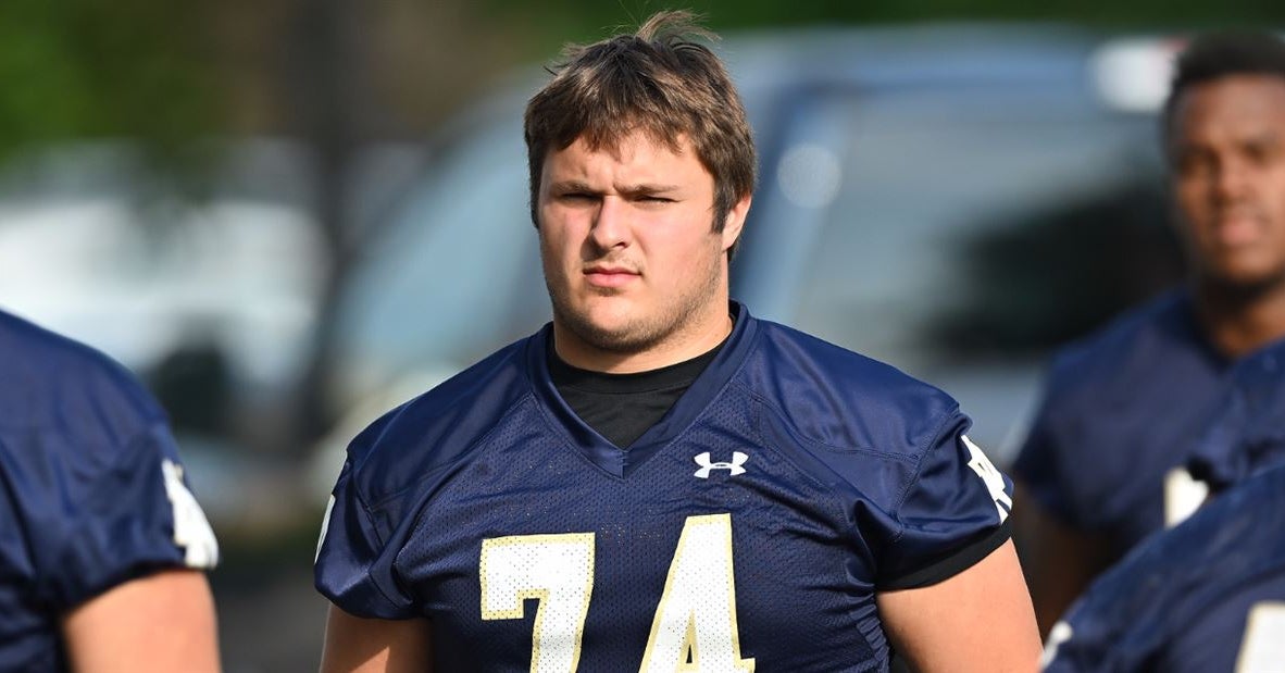 Notre Dame Football’s Right Guard Billy Schrauth May Miss a
