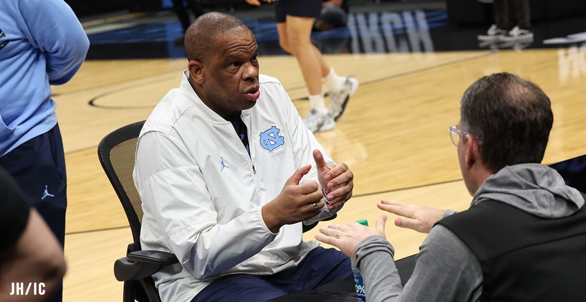 Hubert Davis Plans To Re-Watch, Analyze All 37 UNC Basketball Games