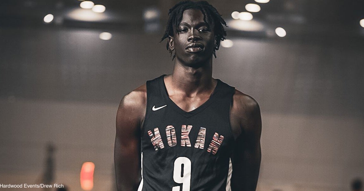 Five-star sophomore Omaha Biliew taking care of business