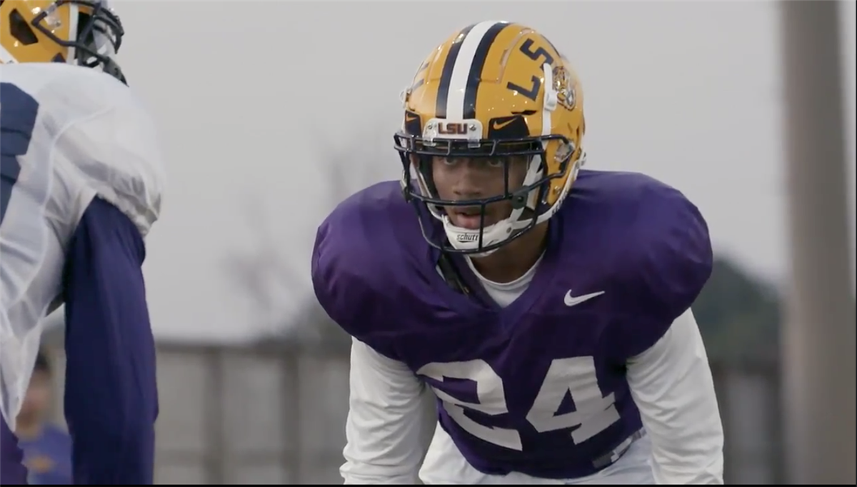 Watch Shaq Narrates Lsus Hype Video For Alabama Game