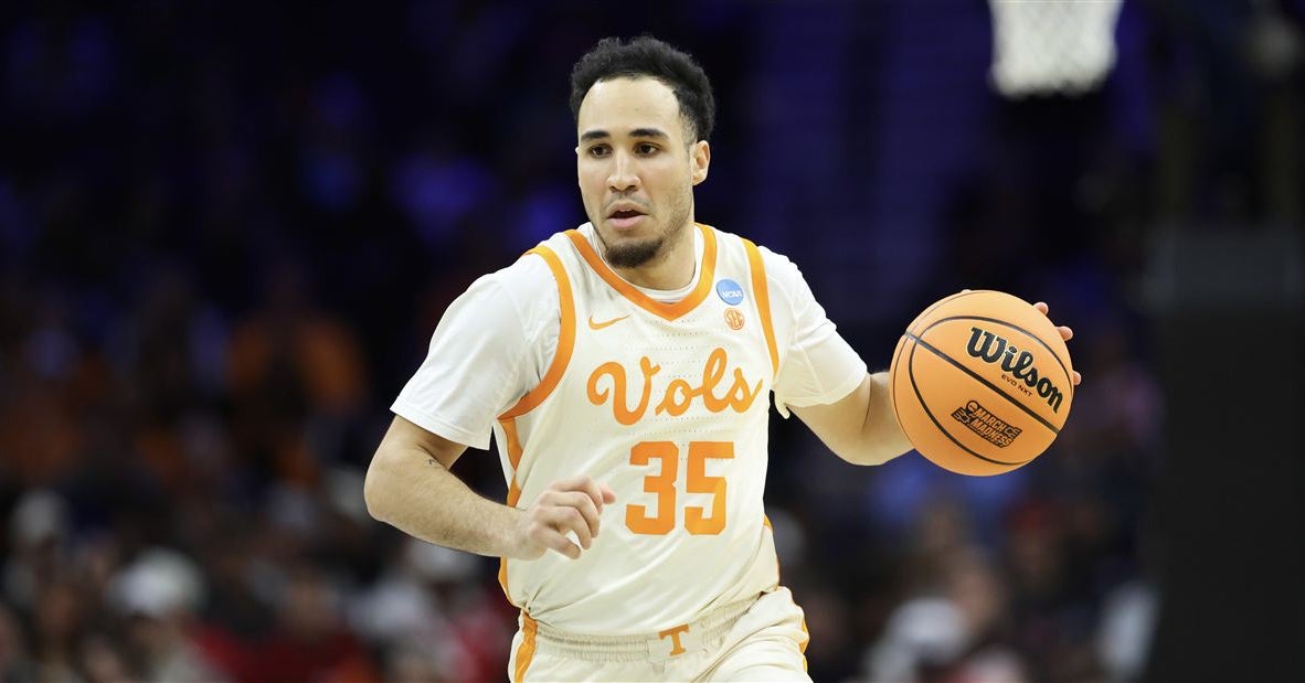 Tennessee basketball guard Ethan Burg returning to Israel to be closer to family