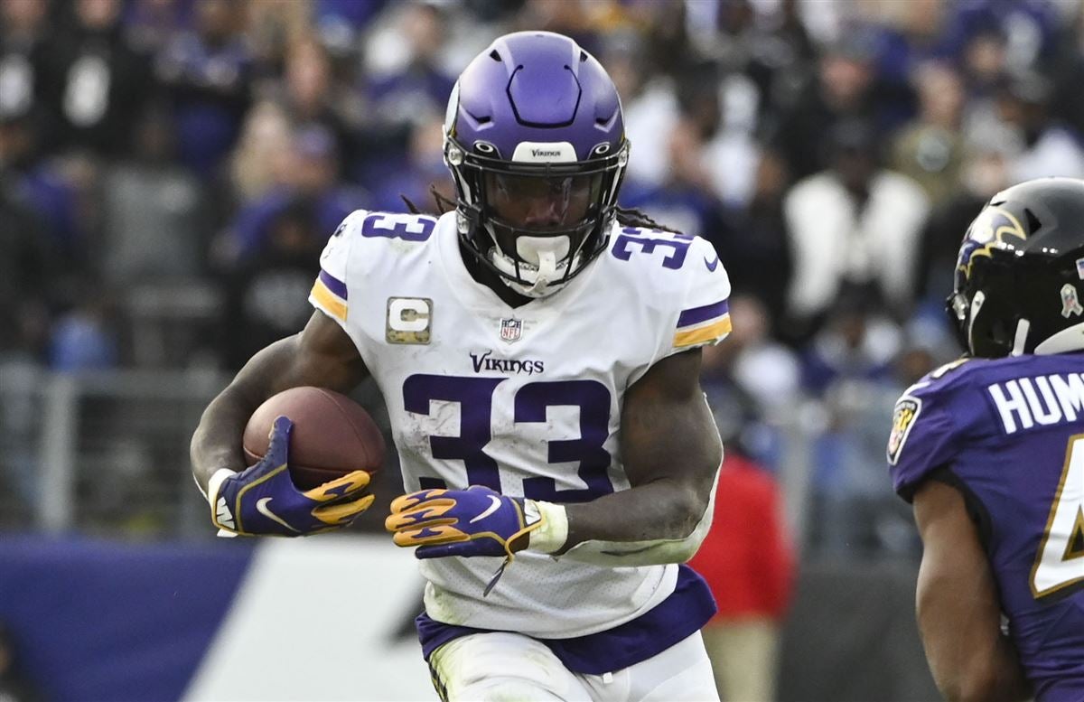 Down briefly after hard hit, Vikings' Dalvin Cook bounces back to