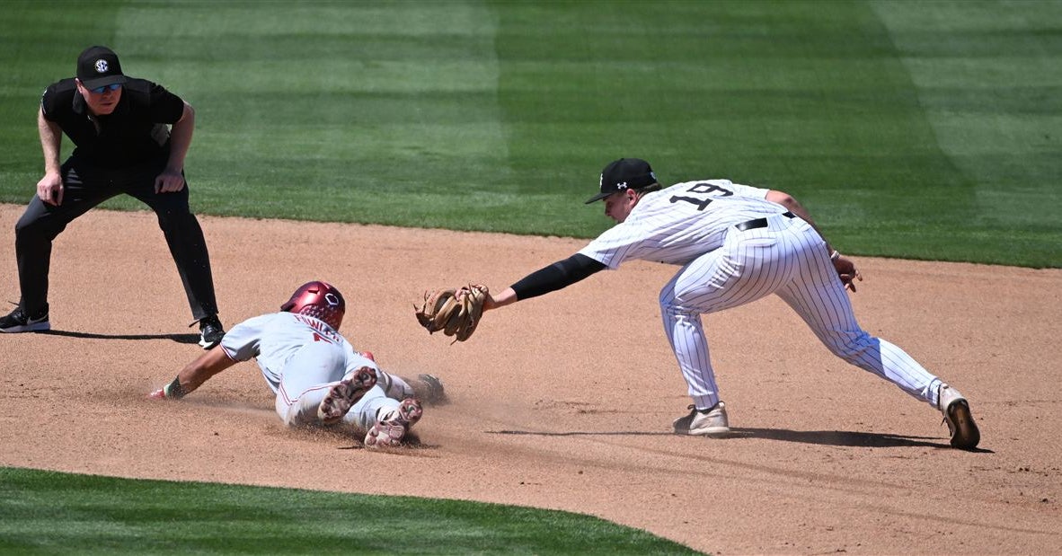 IN PHOTOS: USC unable to complete late rally