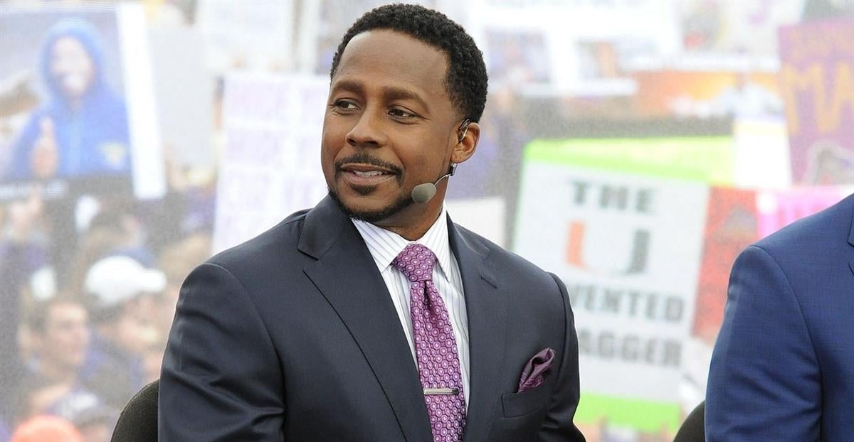 Desmond Howard comments Jim Harbaugh to Michigan rumors, but notes