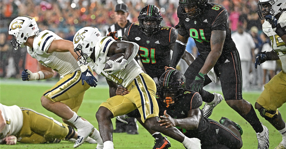 Victory Formation Georgia Tech trolls Miami with victory formation gag ahead of College ...