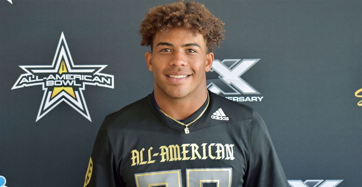 UF commit Derek Wingo recognized as AllAmerican