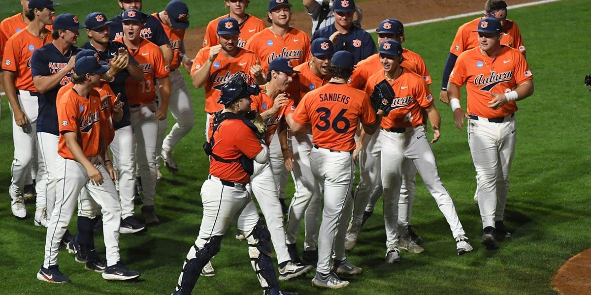 Auburn is Super once again as Tigers finish off regional with win over  Milwaukee