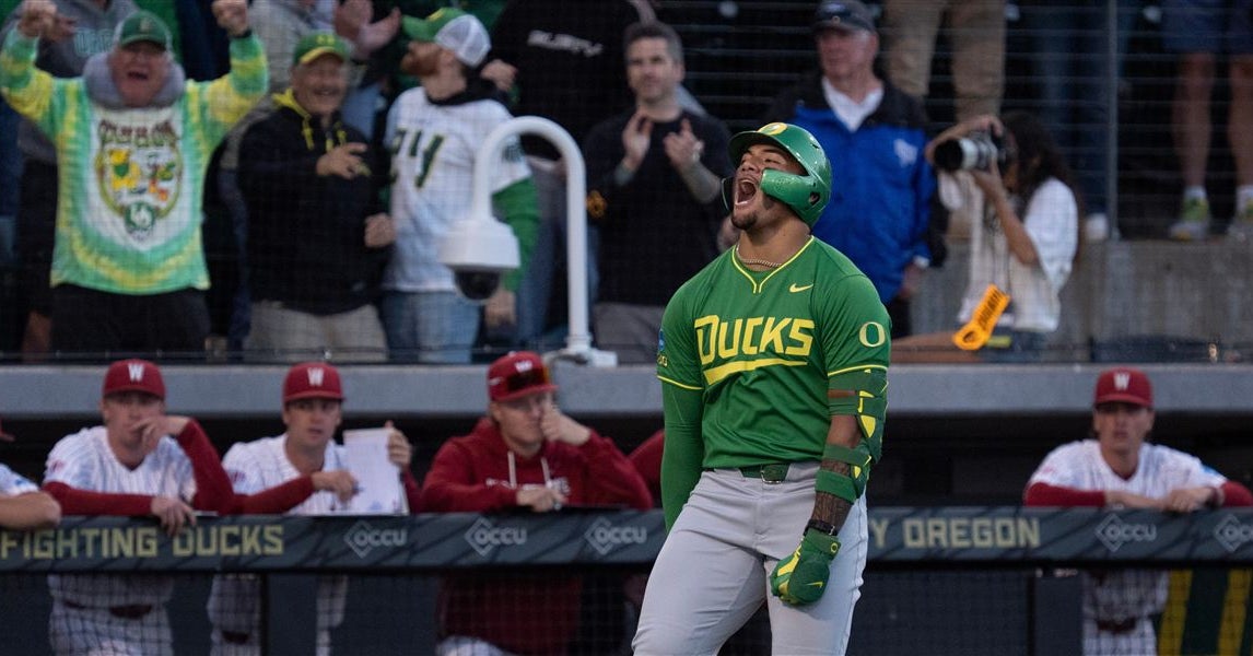 Oregon freshman slugger Naulivou Lauaki Jr. enters transfer portal