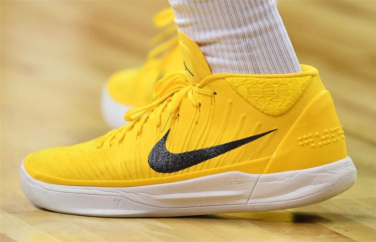 NBA to lift all color restrictions on shoes