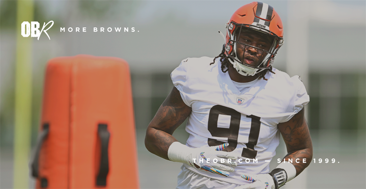 Browns defensive end Alex Wright is learning everything he can