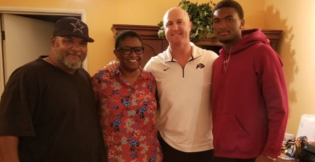 Colorado receiver shows off Wild Thing haircut before Buffaloes' first  practice