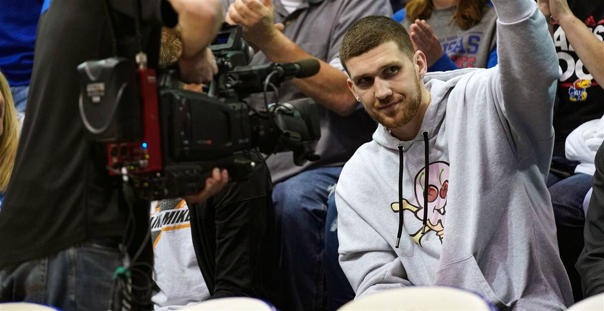Report: Svi Mykhailiuk signs two-year deal with Toronto Raptors