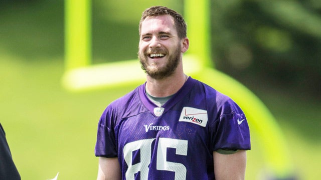 Minnesota Vikings on X: #Vikings TE Rhett Ellison will sound the  Gjallarhorn prior to Sunday's game. MORE:    / X