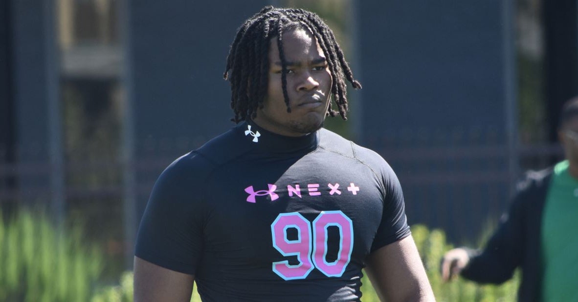 2028 three-star DL Nikolas Stevens talks receiving offer from the Aggies, the latest with his recruitment