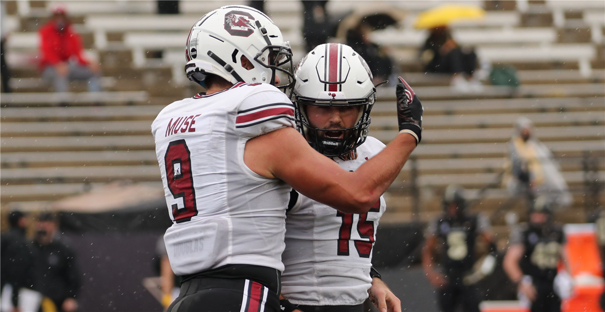 Former Dorman, South Carolina QB Collin Hill begins bid for NFL