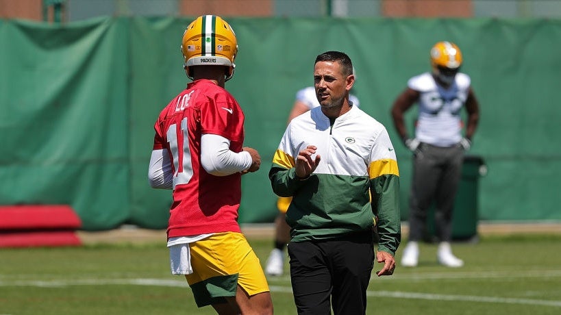 Aaron Rodgers ready for 'long training camp' facing Packers 'really good'  defense