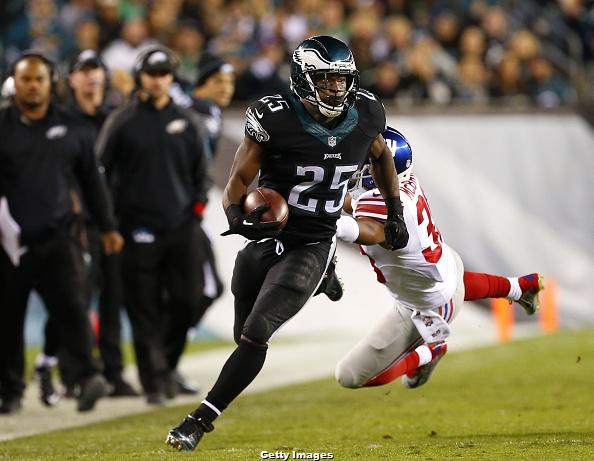 Top 10 Best Eagles Running Backs of all time