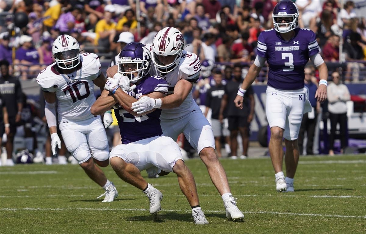 SIU linebacker transfer Branson Combs commits to Wake Forest