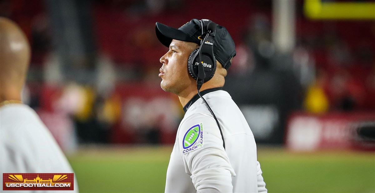 USC Football adds Oregon cornerbacks coach Donte Williams to coaching staff  - Conquest Chronicles