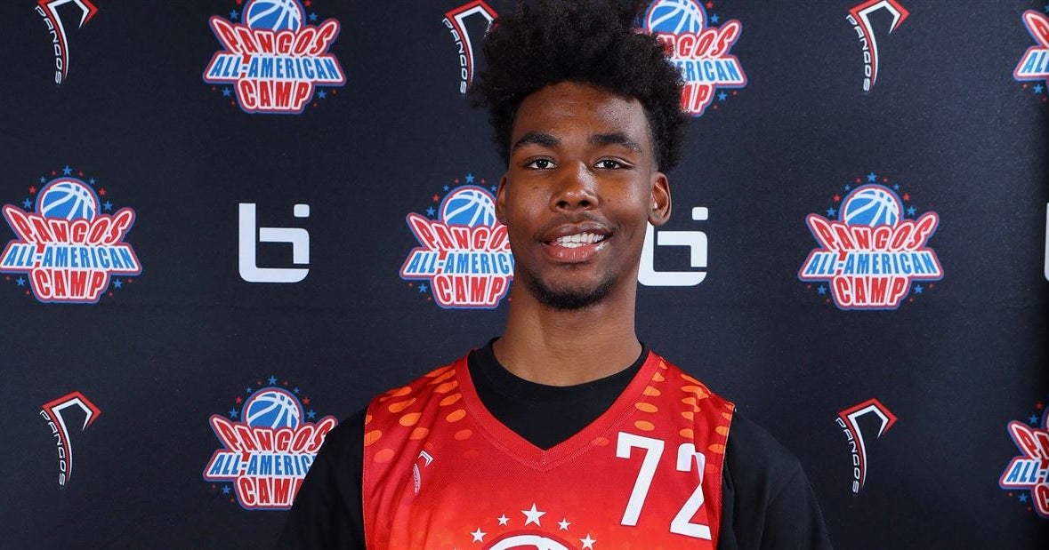 Tari Eason Commits To Cincinnati