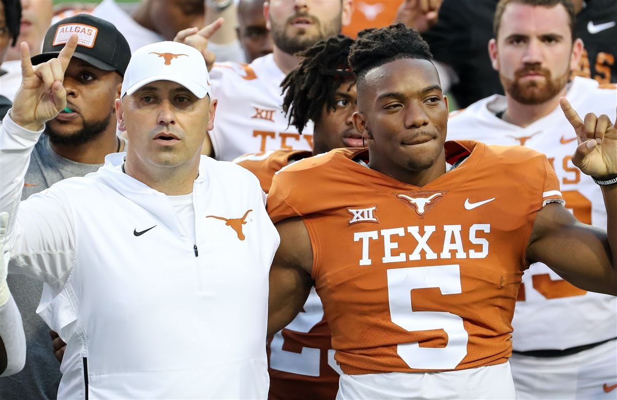 Bijan Robinson becomes Texas' 23rd unanimous All-American