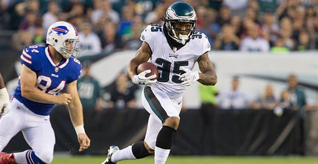 REPORT: Eagles re-sign former Zachary RB Boston Scott