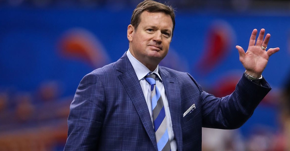 Oregon football: Bob Stoops questions why the country is sleeping on the Ducks