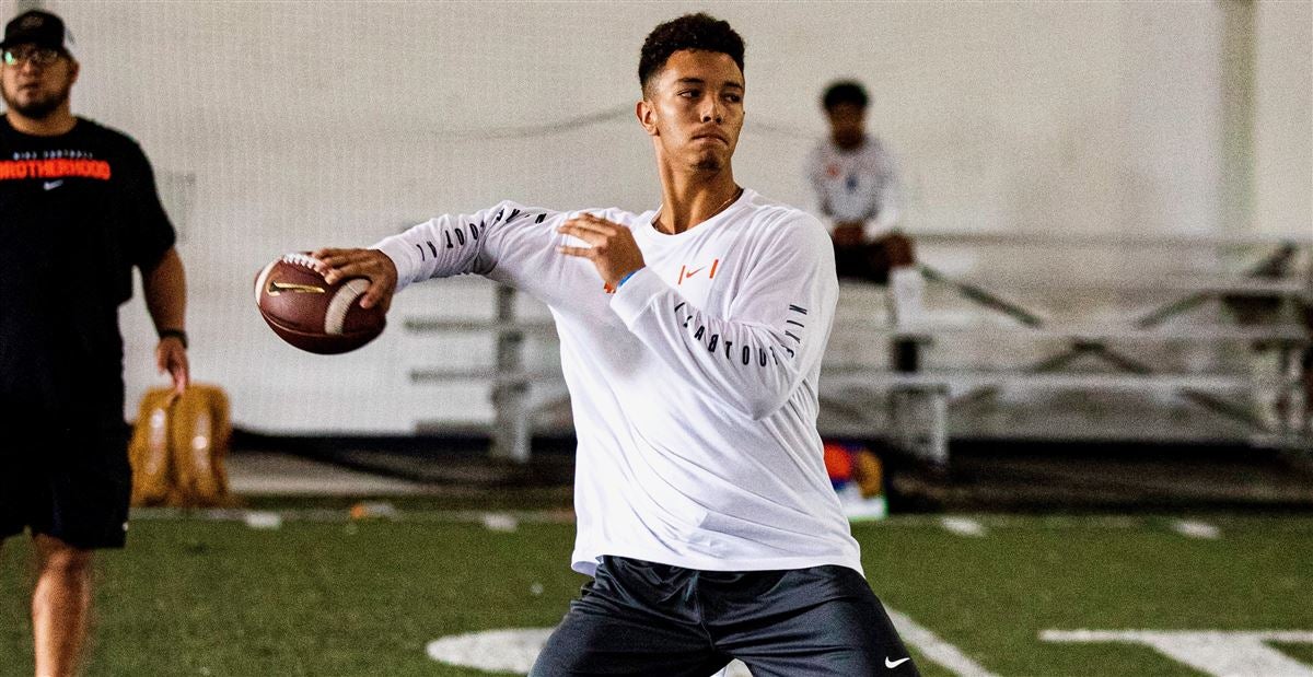 Oregon Commit Ty Thompson Dominates Elite 11 QB Showcase, Named Best  Performer by Rivals and 247Sports - 750 The Game