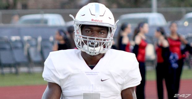 LOOK: A&M WR target Jalen Preston with impressive dunk