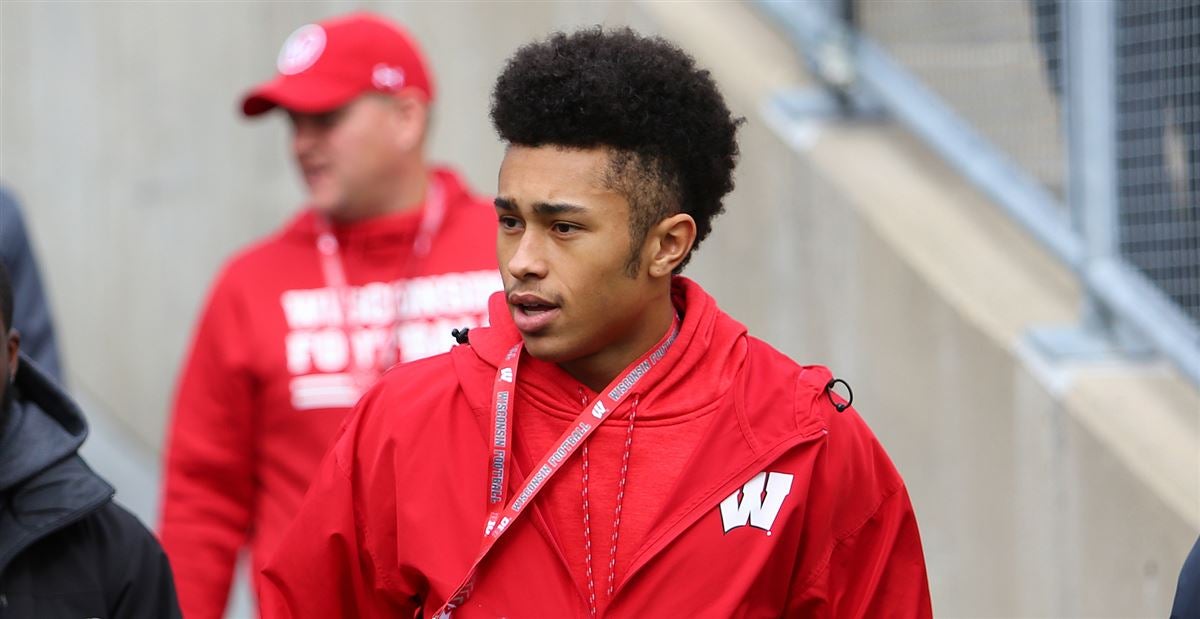 UPDATED Badgers dismiss Loyal Crawford, suspend Antwan Roberts after