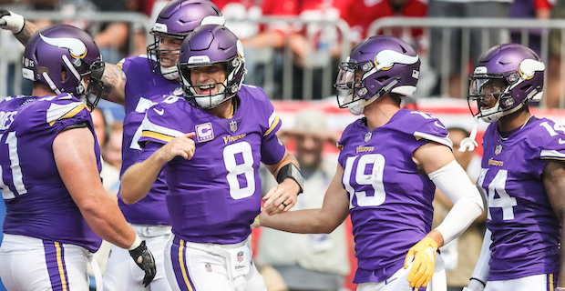 Adam Thielen spits out postgame turkey after Vikings' Thanksgiving win over  Patriots - Sports Illustrated Minnesota Vikings News, Analysis and More