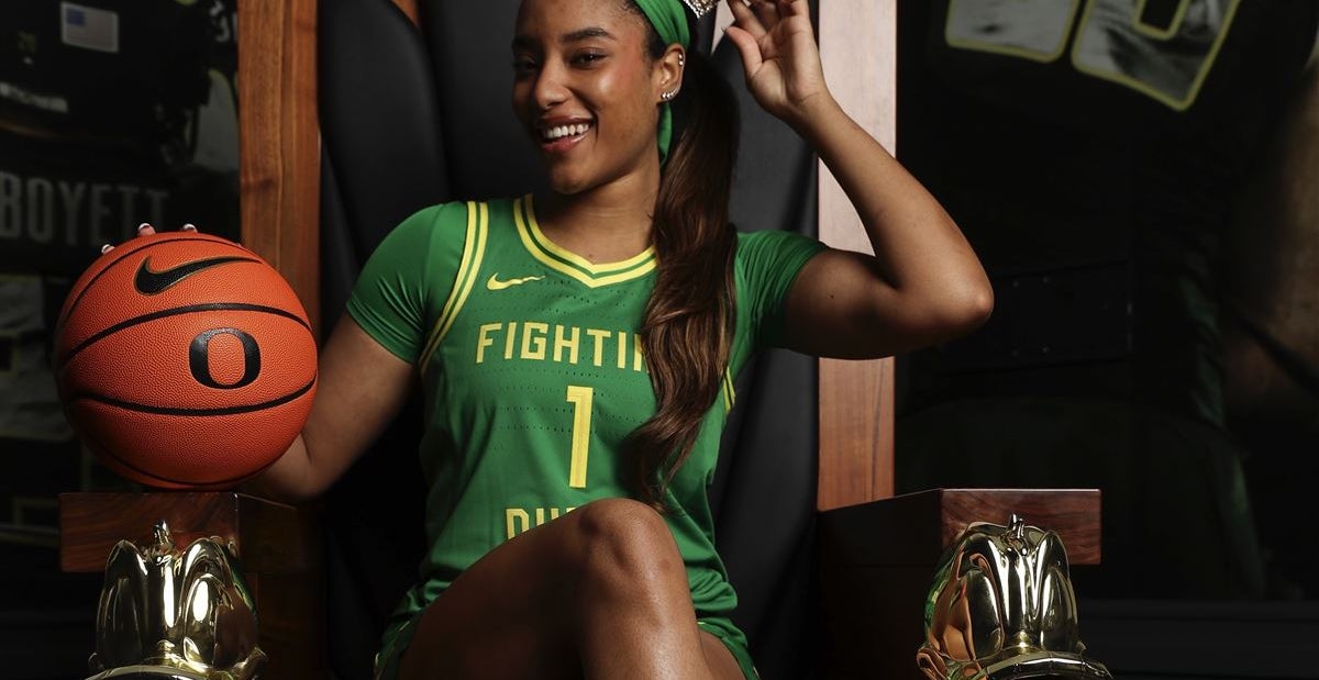 Alexis Whitfield explains why she chose to spend her final season at Oregon