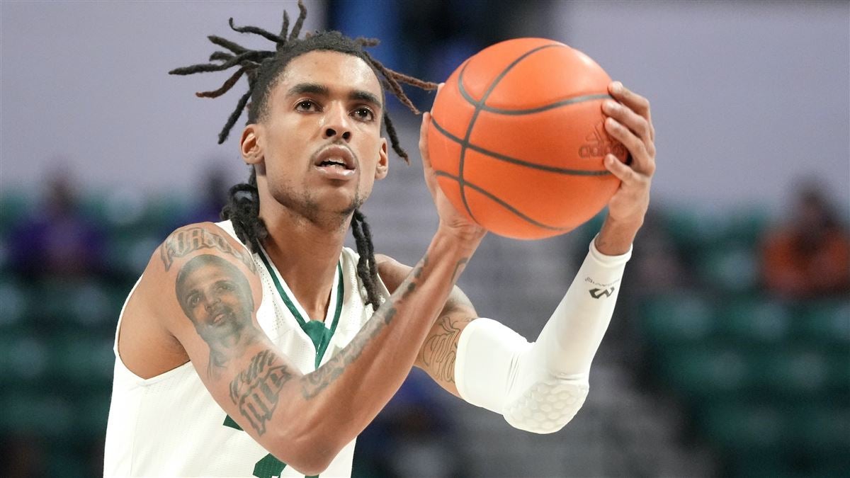 Emoni Bates stats: Former 5-star recruit scores 29 straight points in EMU basketball's 84-79 loss at Toledo