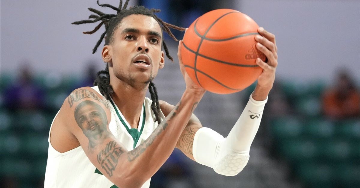 Emoni Bates enters 2023 NBA Draft: EMU forward, former 5-star recruit ...