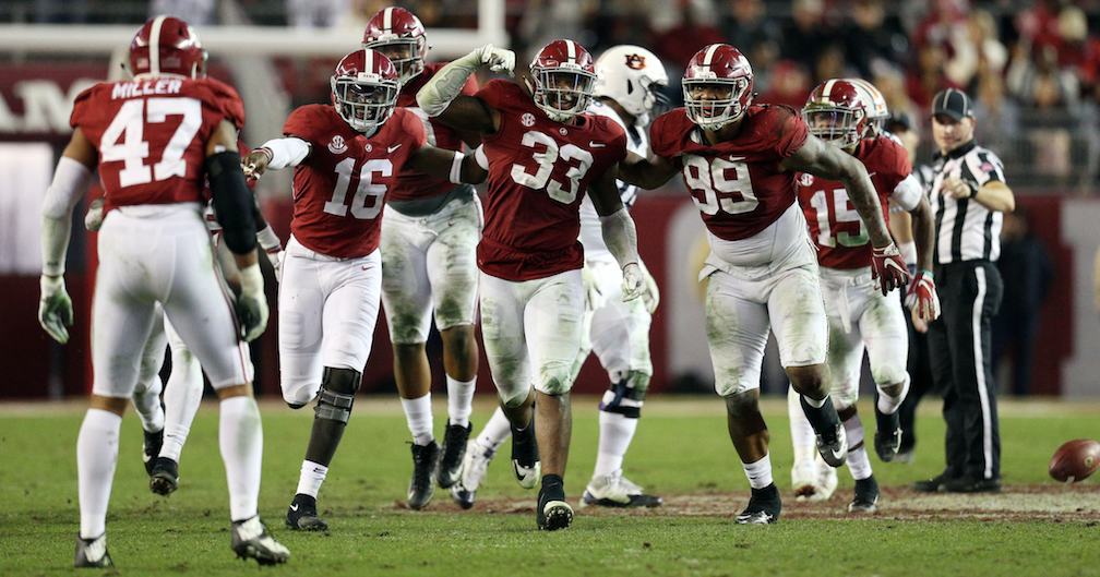Alabama tops penultimate College Football Playoff rankings