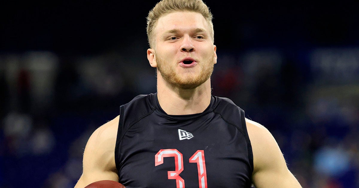 NFL Draft: NCAA All-time Record-holder declares for 2022 NFL Draft - Visit NFL  Draft on Sports Illustrated, the latest news coverage, with rankings for NFL  Draft prospects, College Football, Dynasty and Devy