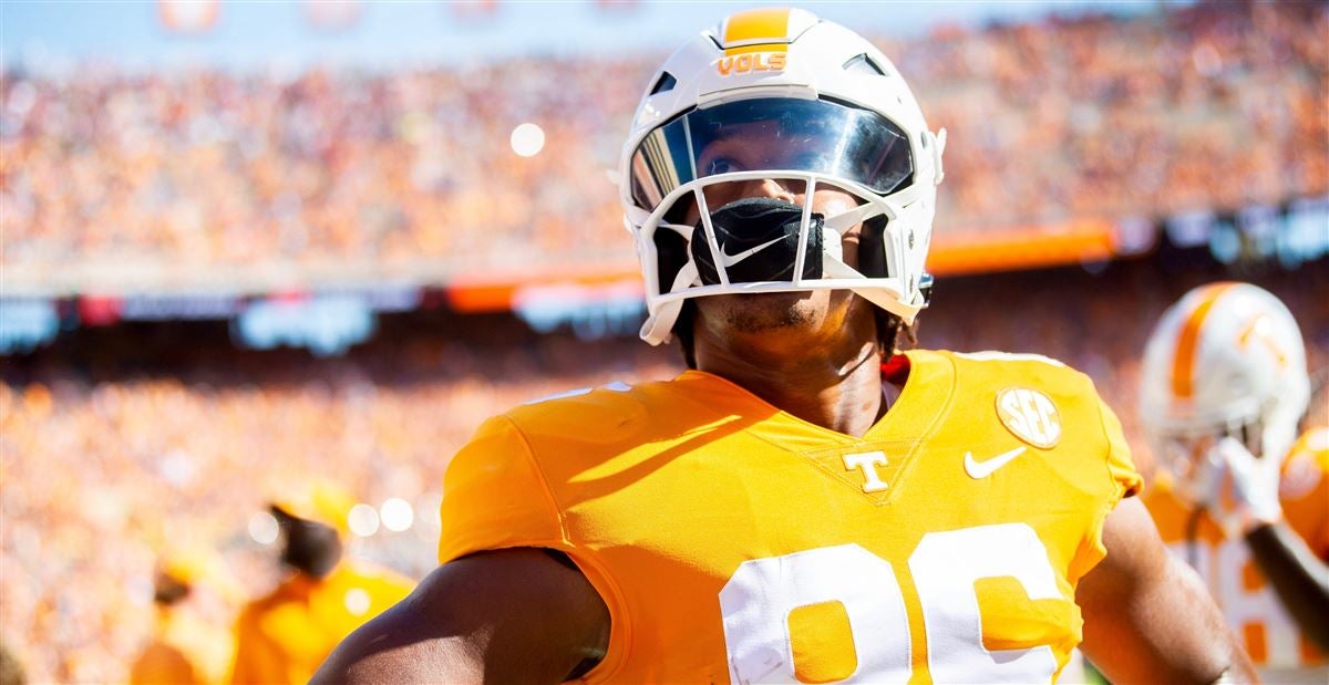Outgoing Tennessee TE announces transfer commitment - Vimarsana News