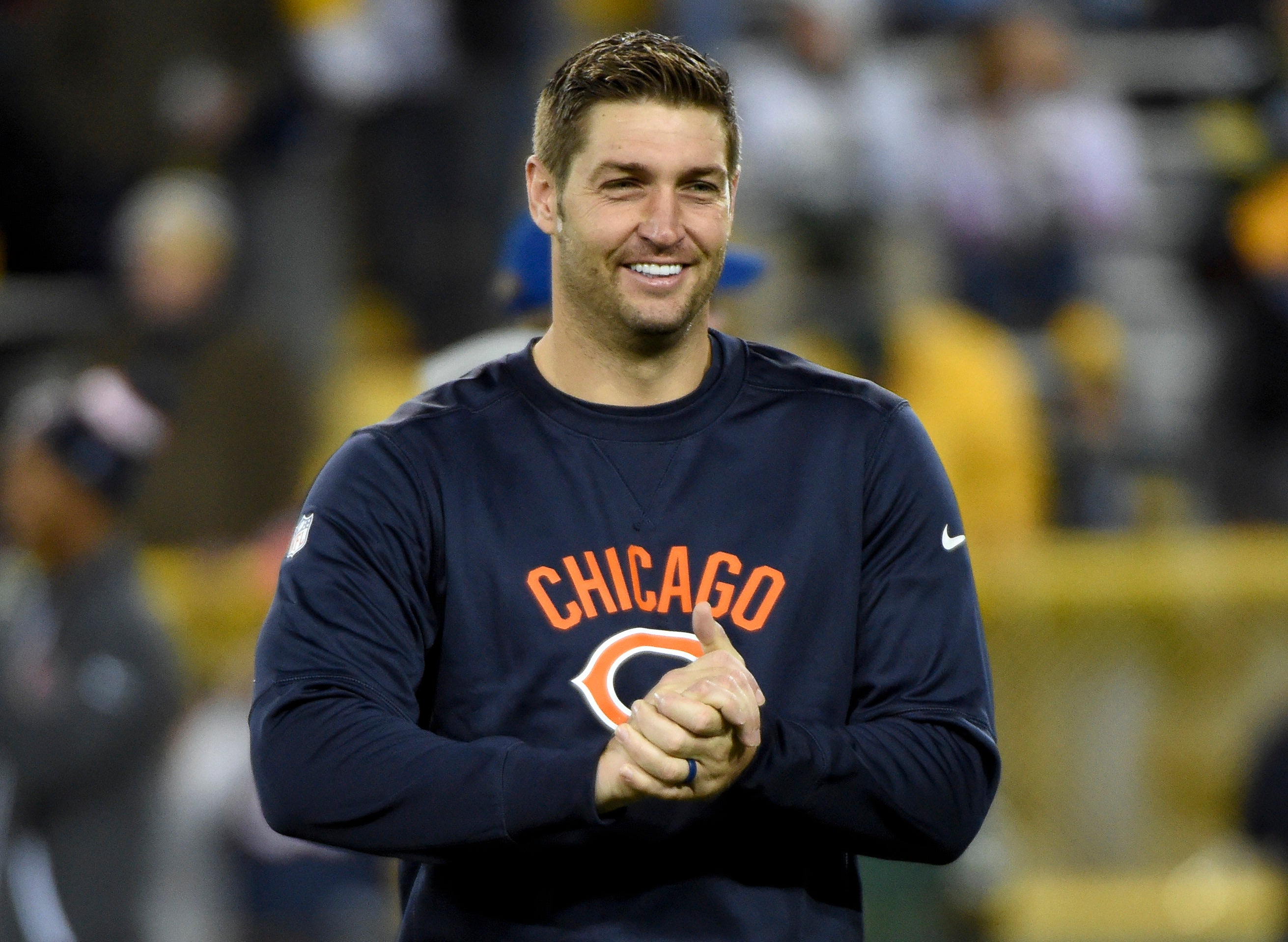 Former Chicago Bears QB Jay Cutler Now a Bear Slayer