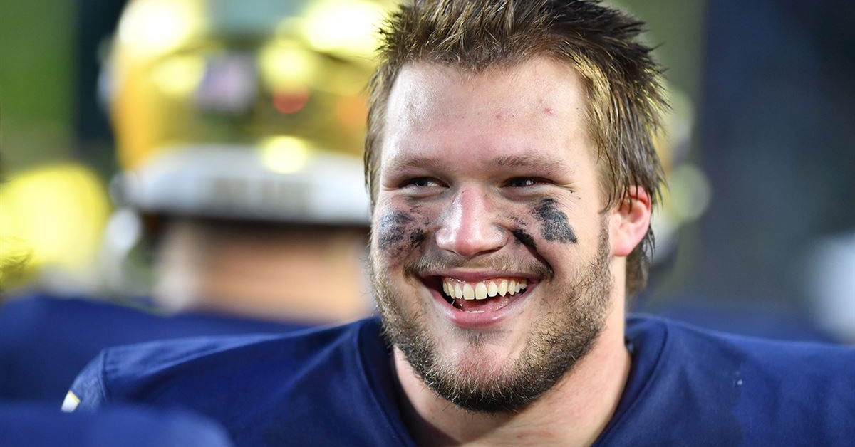 Notre Dame OL Zeke Correll Transferring from Notre Dame