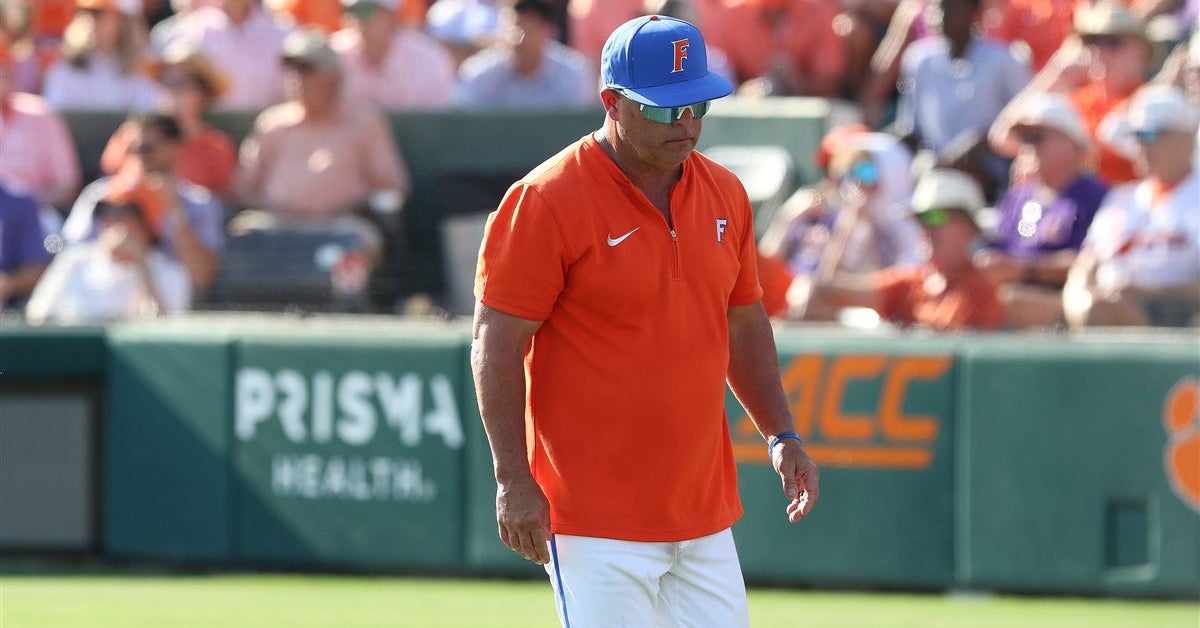 Florida baseball coach Kevin O'Sullivan suspended three games, reprimanded by NCAA for outburst