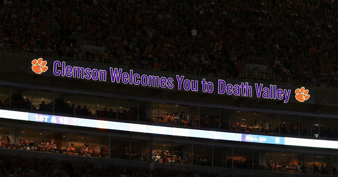 Live Updates: 9:46 First Quarter - Virginia Tech 0, Clemson 0