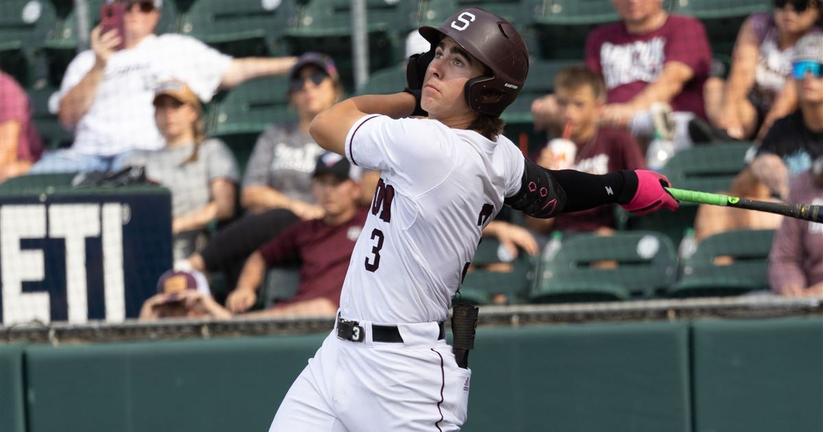 LSU 2023 baseball commit coming off of phenomenal junior campaign