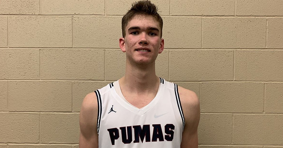 Roy Williams Offers Arizona 7-Footer Dylan Anderson