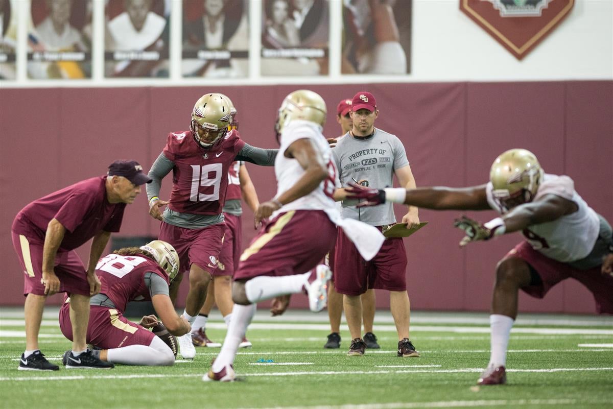 Interview with 2012 Kicker Roberto Aguayo (South Lake HS