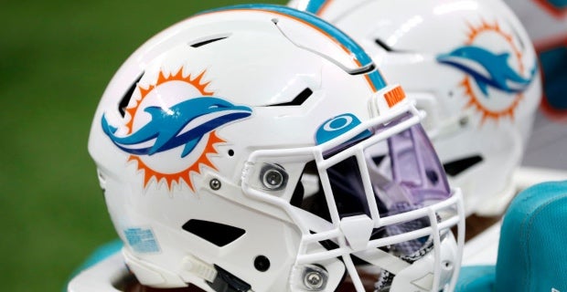 Dolphins release veteran safety and team captain Bobby McCain