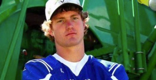 Kansas high school football player dies after collapsing